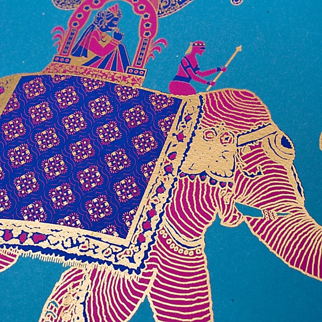 インドの封筒　【大】VISHAL 2 - UPにしてみました！象さんが美しい金色でプリントされています＾＾しっかりとした紙で高級感があります！