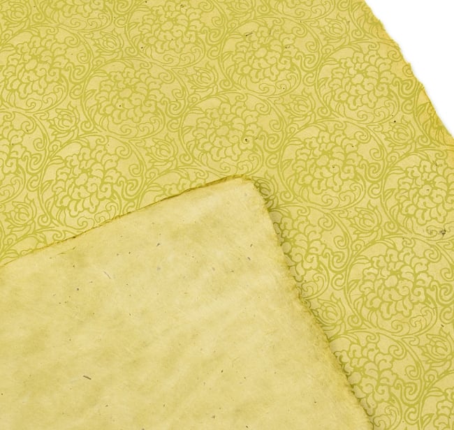 【75cmx50cm】ロクタ紙のラッピングペーパー3枚セット -黄緑色・花柄 5 - 商品の裏面です、手漉き独特の素材感が楽しめます