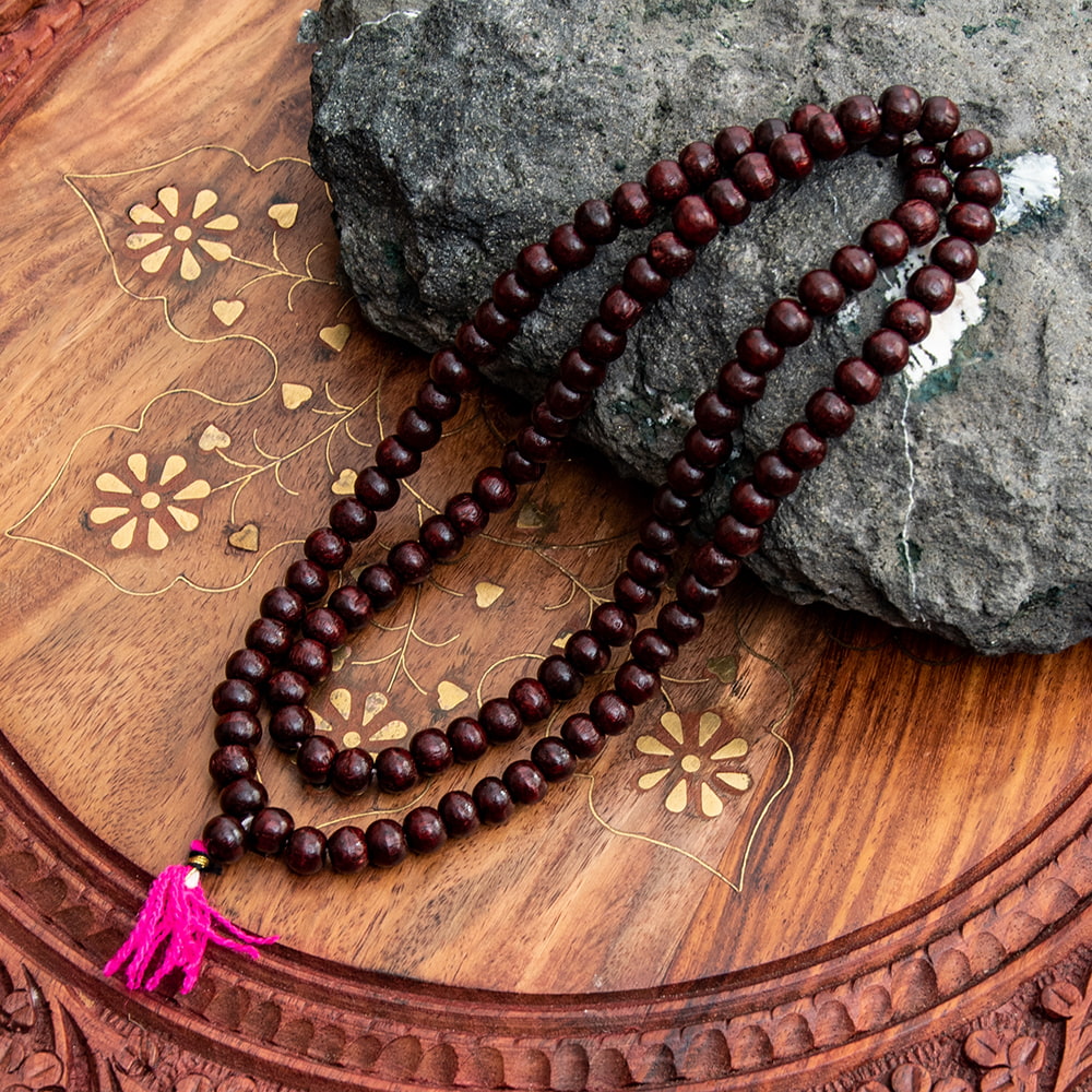 インドの数珠 紫光白檀 / ネックレス 首飾り アジア エスニック アクセサリー アンクレット ピアス リング ビンディー