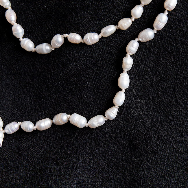 【鑑定書付】インドの数珠 - 108個のサークルパール - 約45cm  2 - 拡大写真になります。天然ものなので個体差がございます。