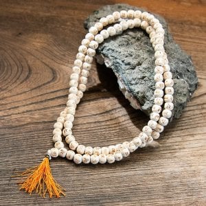 聖なる文字が刻まれた数珠(ID-MALA-177)