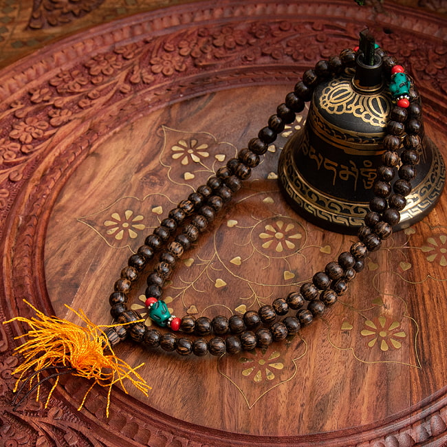 ネパールの数珠の写真