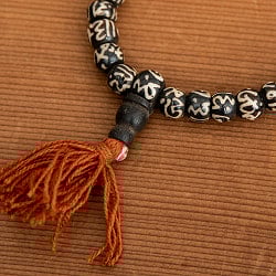 ネパールの数珠 - オーン(大) - サブ3