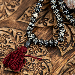 ネパールの数珠 - オーン(小) - サブ3