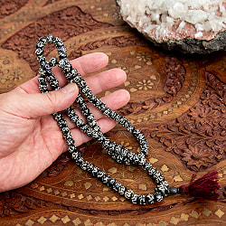 ネパールの数珠 - オーン(小) - サブ4