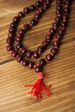 インドの数珠 - 紫光白檀赤紐 - サブ3