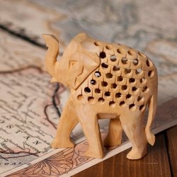一木造り】インド職人の手作り透かし彫り木像 ジャリ - エレファント