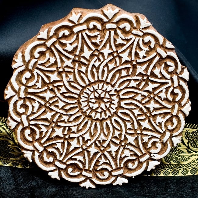 ランゴリ模様のウッドブロックスタンプの写真スタンプ,ウッドブロック,ウッドスタンプ,カーテン,インテリア,