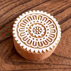 花模様のウッドブロックスタンプ - 直径約5cm