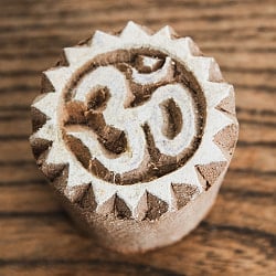 小さいオーンのウッドブロックスタンプ　-約直径3cm - サブ3