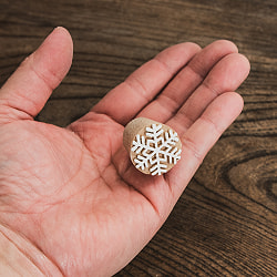 雪の結晶のウッドブロックスタンプ - 直径約2.5cm - サブ4