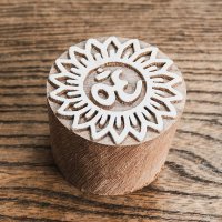 小さいオーンのウッドブロックスタンプ -直径約3.5cm