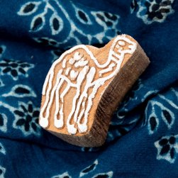 ウッドブロックスタンプ・ミニ【ラクダ】約4.5cmx2.5cm