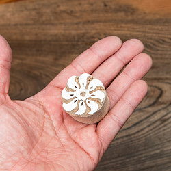 インド伝統の手彫りウッドブロックスタンプ3.5×3.5cm - サブ4