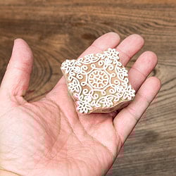 インド伝統の手彫りウッドブロックスタンプ3.8×3.8cm - サブ5