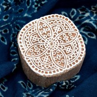 インド伝統の手彫りウッドブロックスタンプ5×5cm