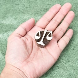 インド伝統の手彫りウッドブロックスタンプ3×3cm - サブ4