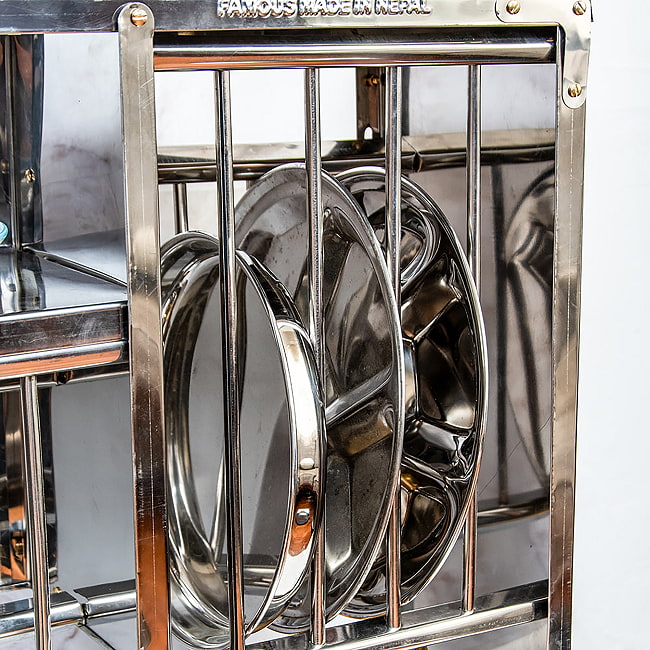 【完成品】インディアンキッチンラック 食器棚 【中】 高さ:60cm程度 横幅:60.5cm程度 5 - ターリーをたてかけてみました。