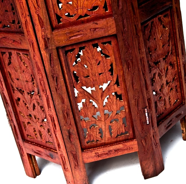 アジアンサイドテーブル　【直径：46cm】【格子足タイプ】 8 - 足も手抜きなく装飾されています。