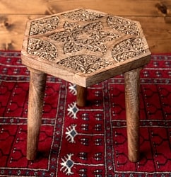 マンゴーウッドのマンダラ・スツール - 子供用椅子 - 小さな椅子 六角形ナチュラルの商品写真