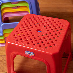 小さくてかわいい！本場ベトナムの屋台椅子　重ね収納OK!　テラスなど屋外で使えるスタッキングチェア - サブ3