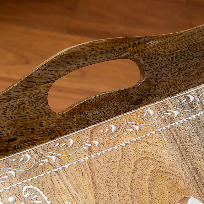 伝統の細密画 ウッドトレイ マンゴーウッド製 長方形 大 幅:42cm 5 - 取っ手部分です。