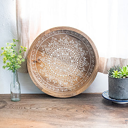 伝統の細密画 ウッドトレイ マンゴーウッド製 ラウンド 中サイズ 幅:35.5cm - サブ2