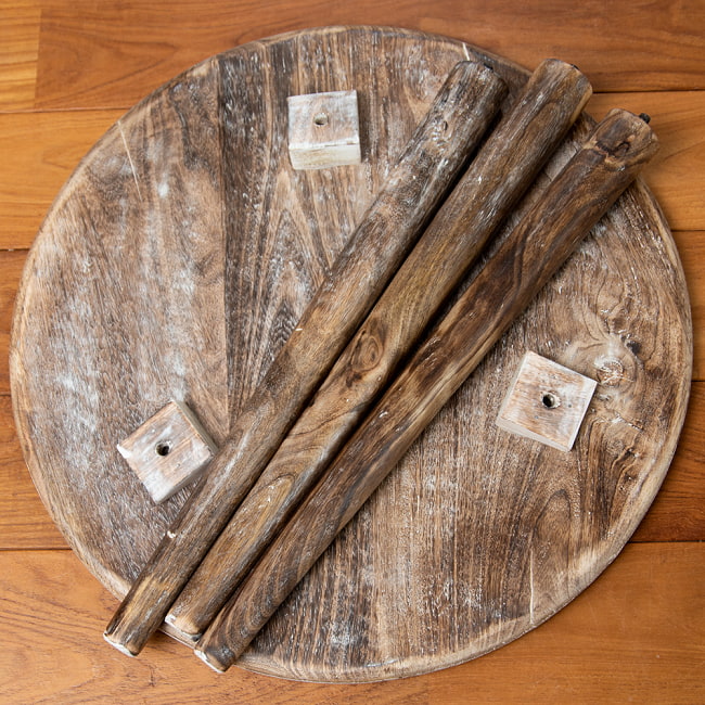 【6個セット】フラワーマンダラの彫刻が美しいサイドテーブル ホワイト -【天盤直径：54cm】 9 - 使わないときにはレッグを外して省スペースに収納できます。