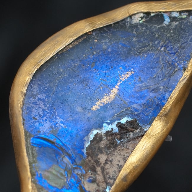 [一点もの]ローマングラスのペンダント 4 - ガラスの部分を拡大してみました