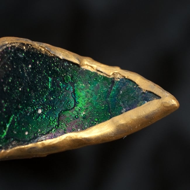 [一点もの]ローマングラスのペンダント 3 - ガラスの部分を拡大してみました