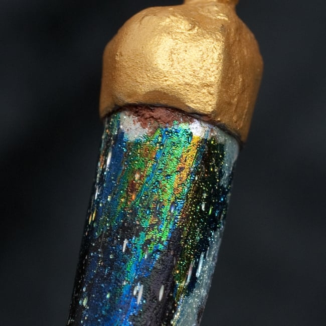 [一点もの]ローマングラスのペンダント 3 - ガラスの部分を拡大してみました