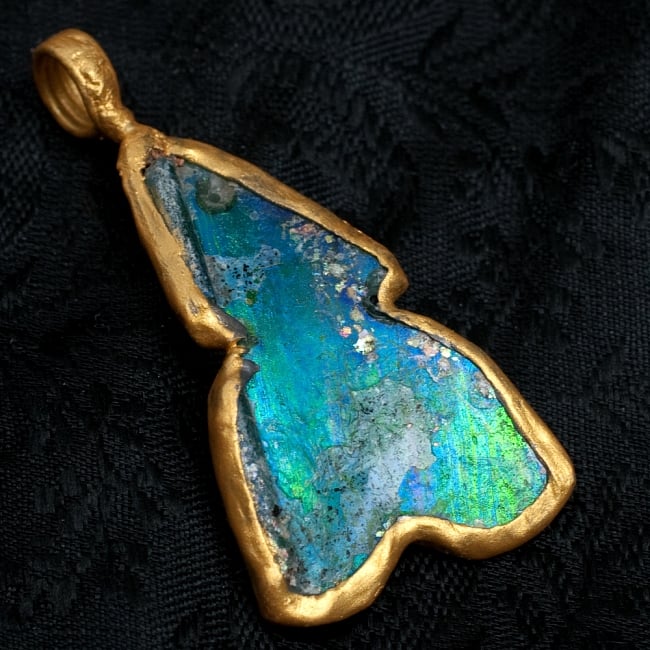 [一点もの]ローマングラスのペンダントの写真ローマンガラス,ローマングラス,ペンダントトップ,ネックレス