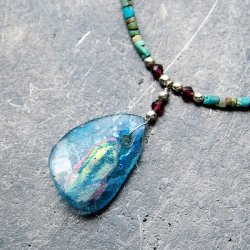 〔一点もの〕ターコイズとローマングラスのペンダント付きネックレス ローマ時代からの贈り物の商品写真