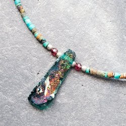 〔一点もの〕ターコイズとローマングラスのペンダント付きネックレス ローマ時代からの贈り物の商品写真