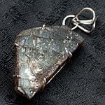 [シルバー925]インドの手作り原石ペンダントトップ[ラブラドライト]の商品写真