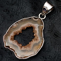 [シルバー925]インドの手作り原石ペンダントトップ[ドルジークォーツ] - サブ3