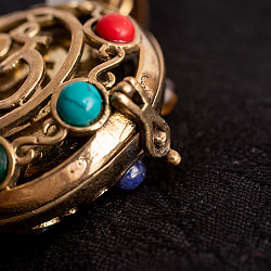 【全2色】オームと天然石のガムランボール -直径約3cm - サブ3