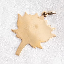 チベットの聖なるモチーフ メタルペンダント　ロータス - サブ4