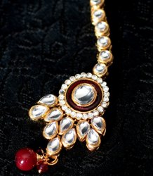 クンダンジュエリーのティッカ インドのヘアアクセサリーの商品写真