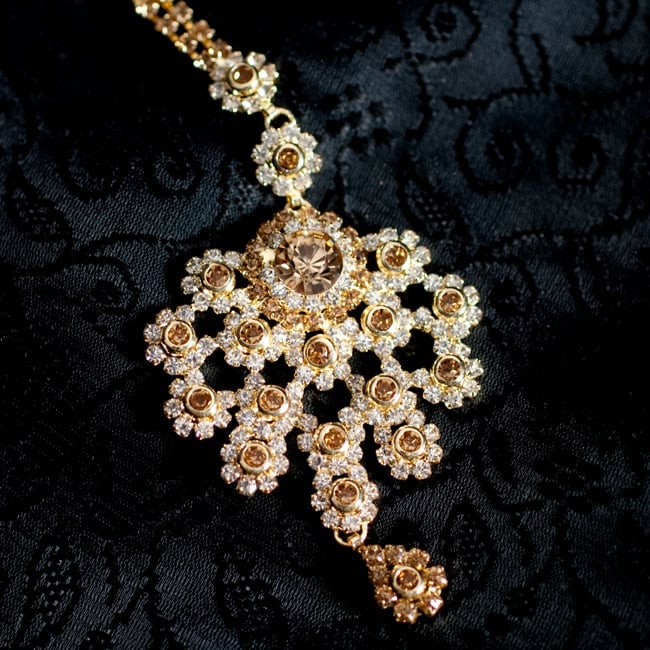 カラフルビジューのティッカ インドのヘアアクセサリー 7 - 【選択:A】の写真です