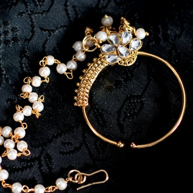 〔ナティー〕ノーズリング インドのノンホール鼻ピアス 7 - 【選択:A】の写真です