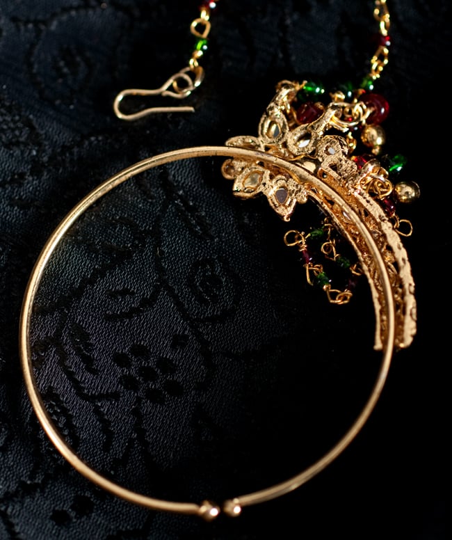 〔ナティー〕ノーズリング インドのノンホール鼻ピアス 4 - 裏面はこのようになっています