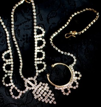 シンプルラインストーンのノーズリング&ティッカセット(ID-NECKSET-447)