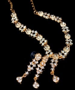 シンプルラインストーンのネックレス＆ピアスセット　パーティーや結婚式などへ　アクセサリーセット - サブ2