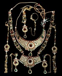 パーティー&婚礼用ジュエリー　豪華8点セットの商品写真