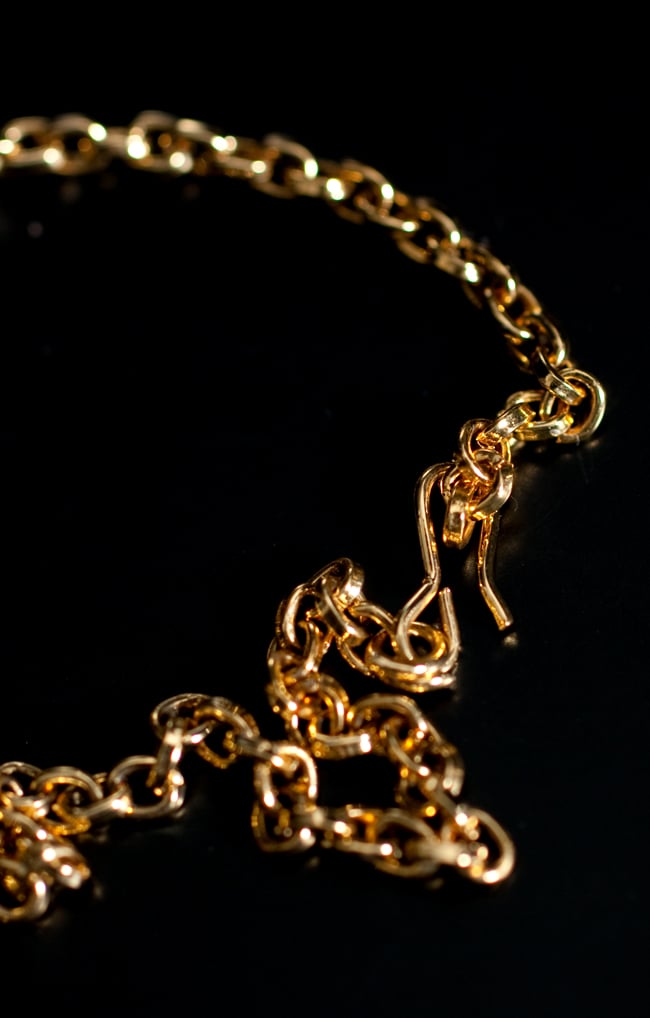 カラフルビジューのクンダンチョーカー インドの首飾り 4 - 取付部分の拡大写真です