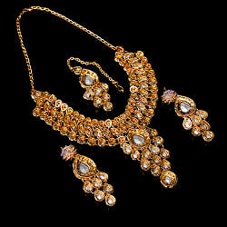 インドアクセサリー3点セット〔ネックレス、ピアス、ティッカ〕　パーティーや結婚式などへ - サブ5