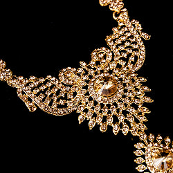 インドアクセサリー3点セット〔ネックレス、ピアス、ティッカ〕　パーティーや結婚式などへ - サブ4