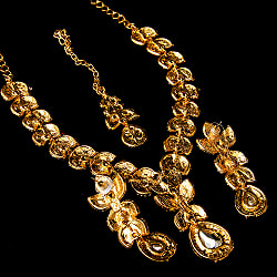 インドアクセサリー3点セット〔ネックレス、ピアス、ティッカ〕　パーティーや結婚式などへ - サブ5