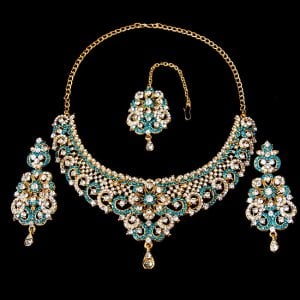 インドアクセサリー3点セット〔ネックレス、ピアス、ティッカ〕　パーティーや結婚式などへ(ID-NECKSET-545)